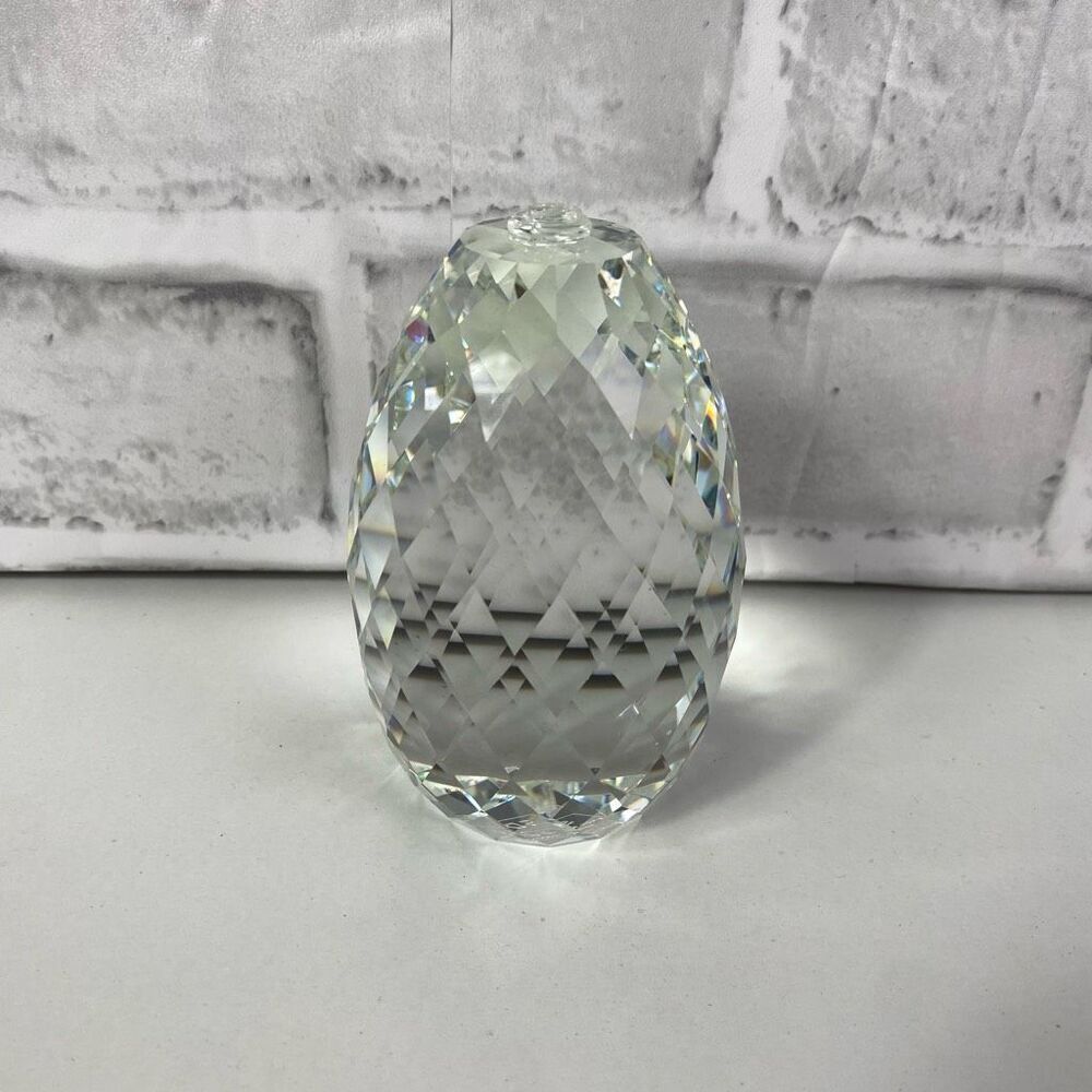 Simon Design Crystal Paperweight